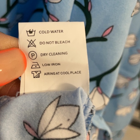 Women’s Floral Wrap Dress - Picture 12 of 12